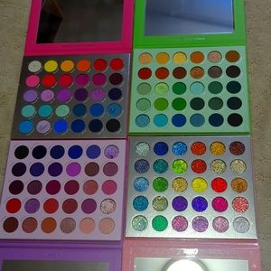 4 kara beauty pallet